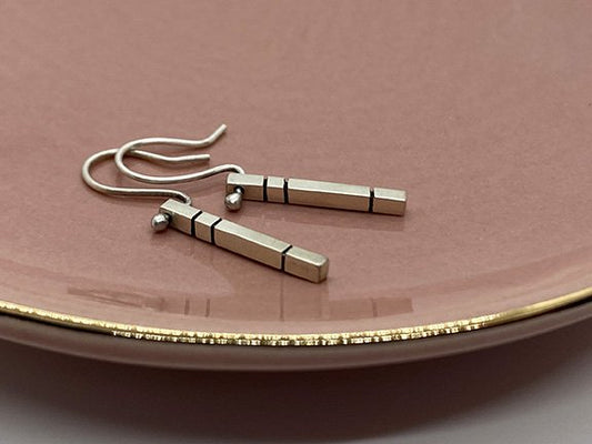 taraelaina silver dangle earrings