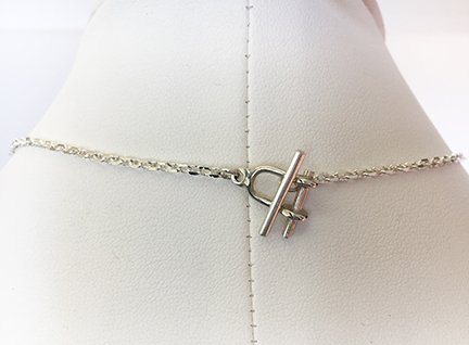 Trapeze Bar Necklace
