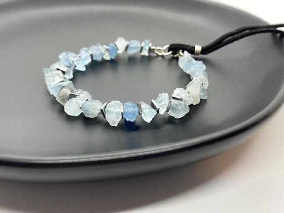 aquamarine_birthstone_chakra_adjustable_bracelet