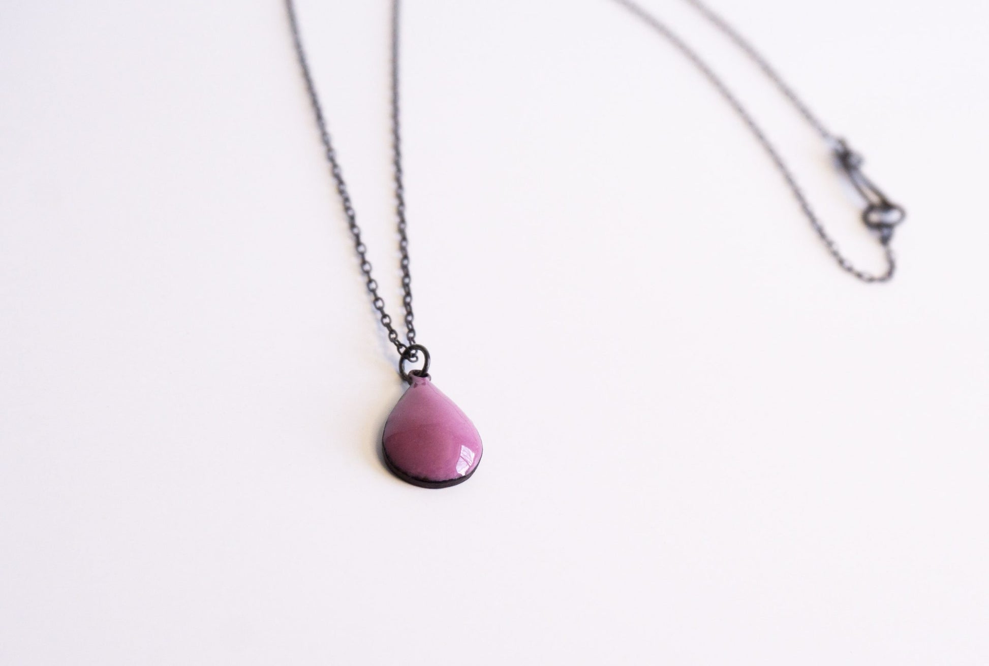 blackened silver chain with orchid raindrop
