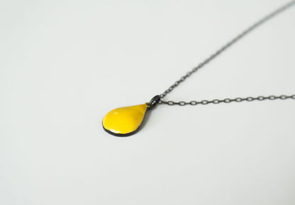 Yellow enamel pendant necklace