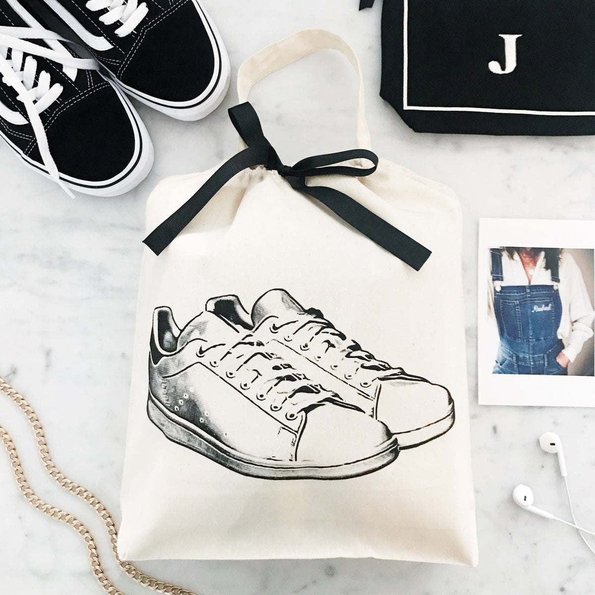 White Sneaker Shoe Bag – Cream