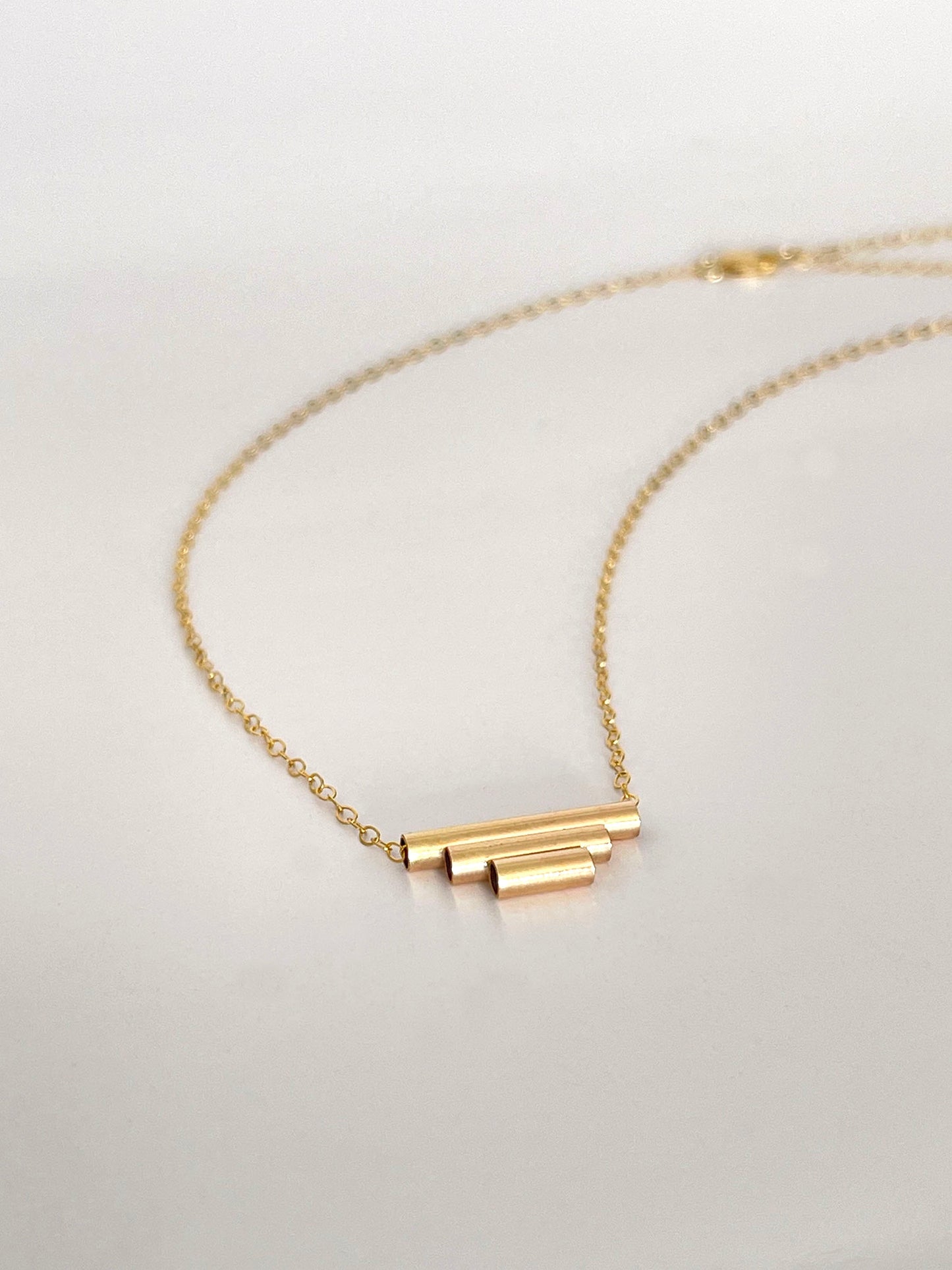 Gold Art Deco Pendant Necklace