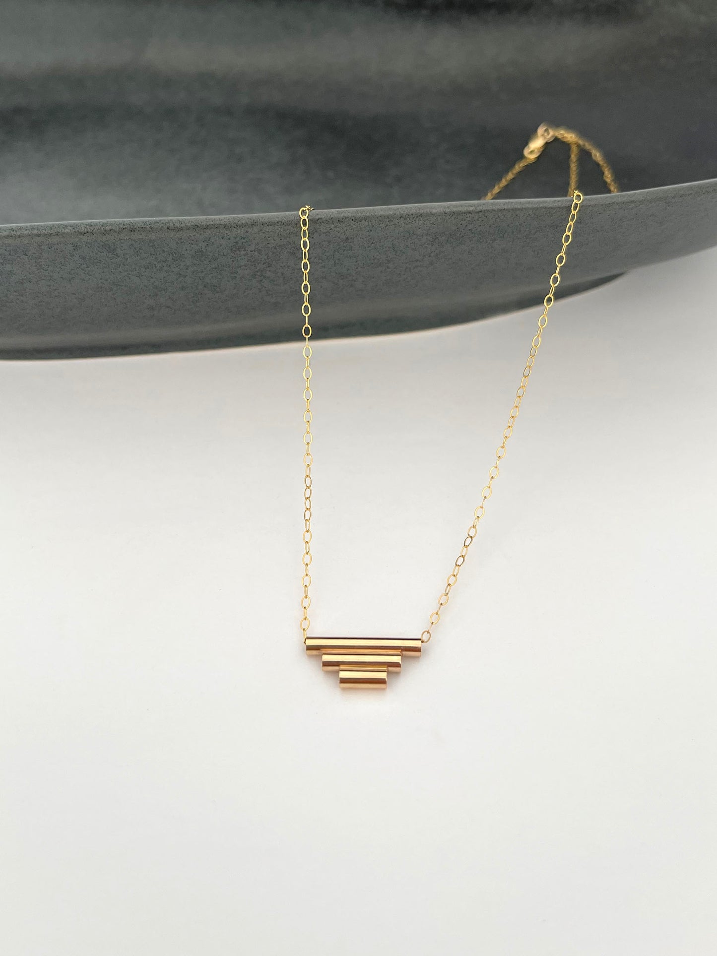 Gold Art Deco Pendant Necklace