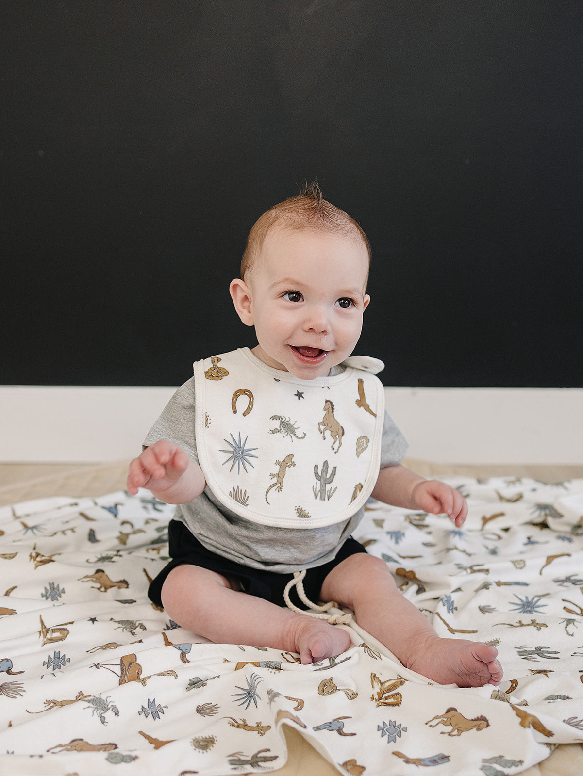 Desert West Classic Luxe Fleece Bib