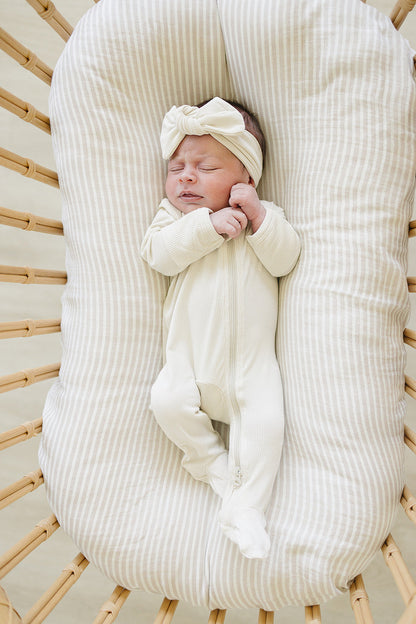 Cream Ribbed Bamboo Zipper