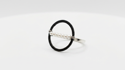 Modern Pearl Oxidized Silver Circle Ring — 4 — view 1